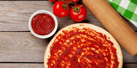 披萨酱和番茄